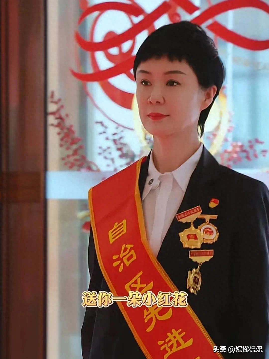 leyu-贺娇龙离世前聊天记录曝光，年入900万，本可以躺赢!47岁仍爱折腾