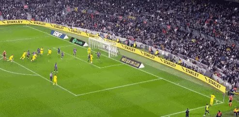 1676842855792037785.gif IMG_6043.gif