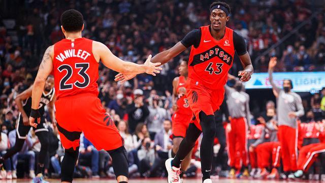 1675126252317039482.jpg Fred-VanVleet-Pascal-Siakam-Raptors.jpg